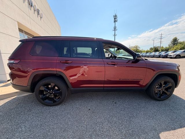 2023 Jeep Grand Cherokee L Limited 4x4's photo