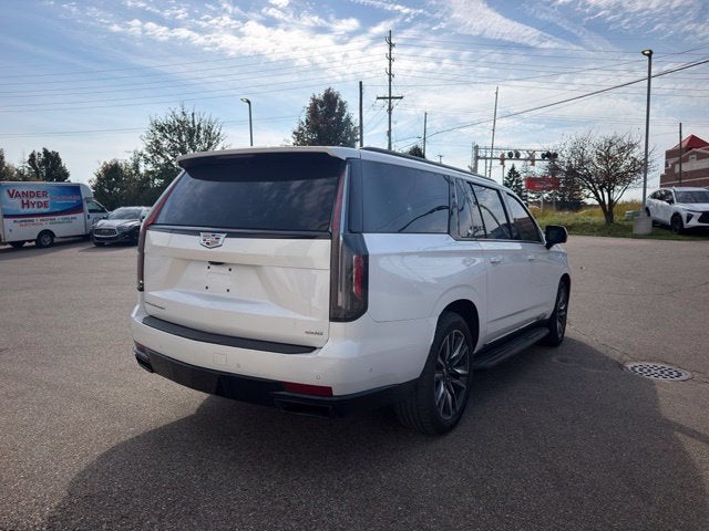 2022 Cadillac Escalade ESV Sport