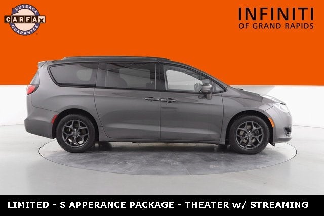 2020 Chrysler Pacifica Limited