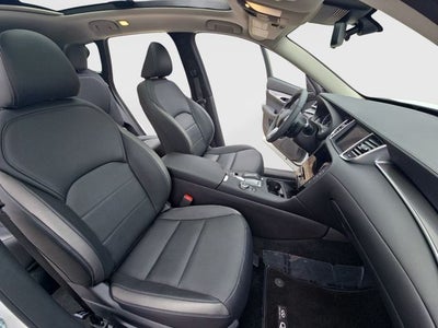 2024 INFINITI QX50 LUXE