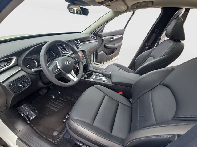 2024 INFINITI QX50 LUXE