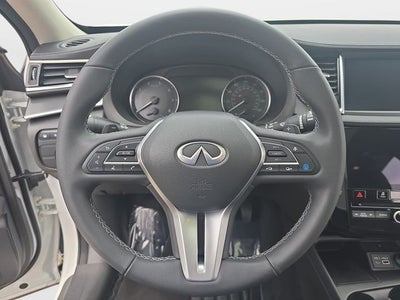 2024 INFINITI QX50 LUXE