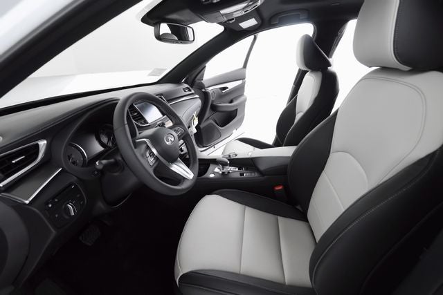 2023 INFINITI QX55 LUXE