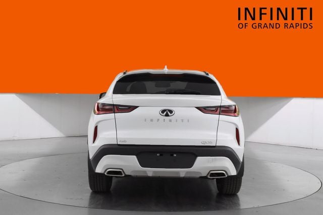 2023 INFINITI QX55 LUXE