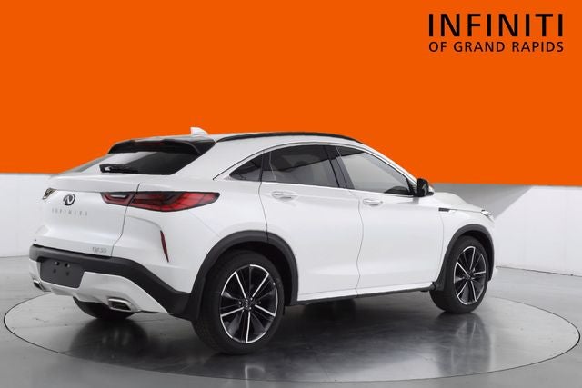 2023 INFINITI QX55 LUXE