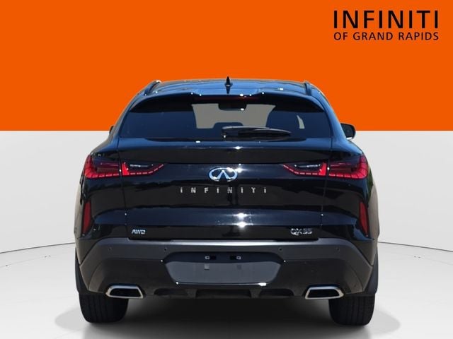 2023 INFINITI QX55 LUXE