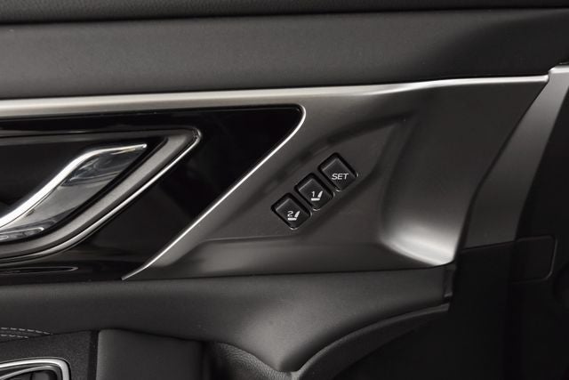 2023 Subaru Outback Touring