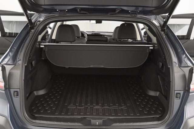 2023 Subaru Outback Touring