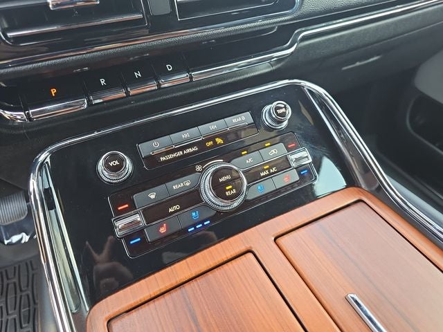 2019 Lincoln Navigator L Reserve