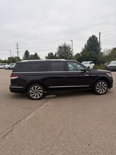 2022 Lincoln Navigator L Reserve