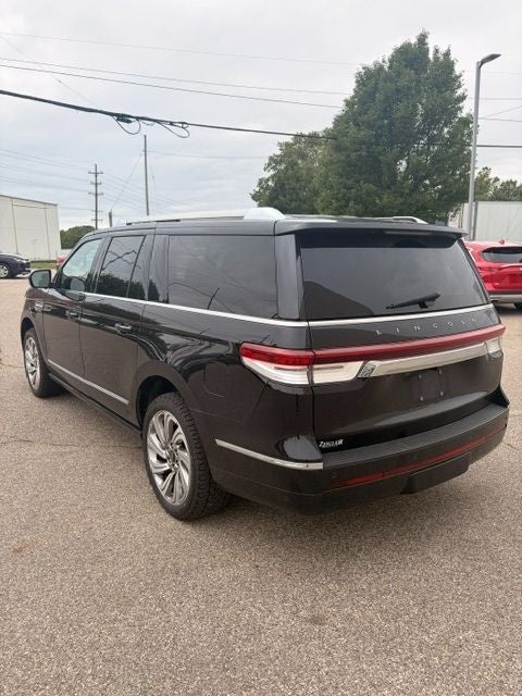 2022 Lincoln Navigator L Reserve
