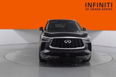 2025 INFINITI QX60 LUXE