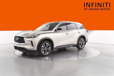 2025 INFINITI QX60 LUXE