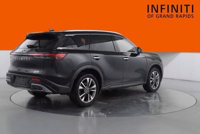 2025 INFINITI QX60 LUXE