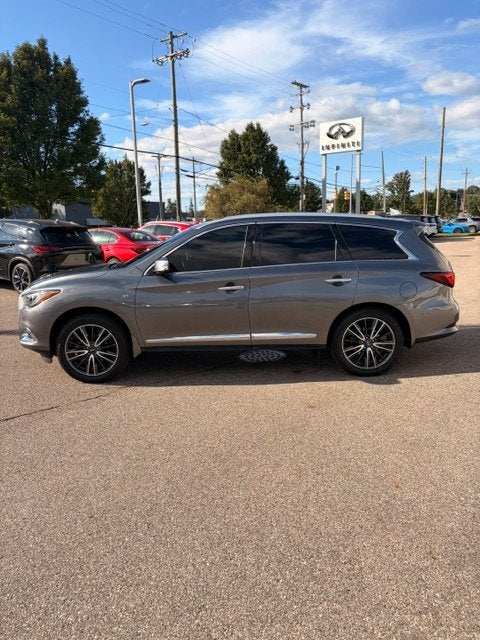 2019 INFINITI QX60 LUXE