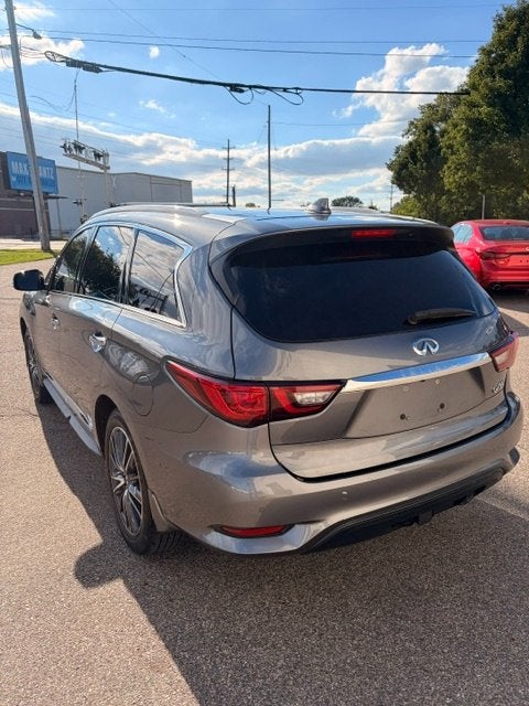 2019 INFINITI QX60 LUXE