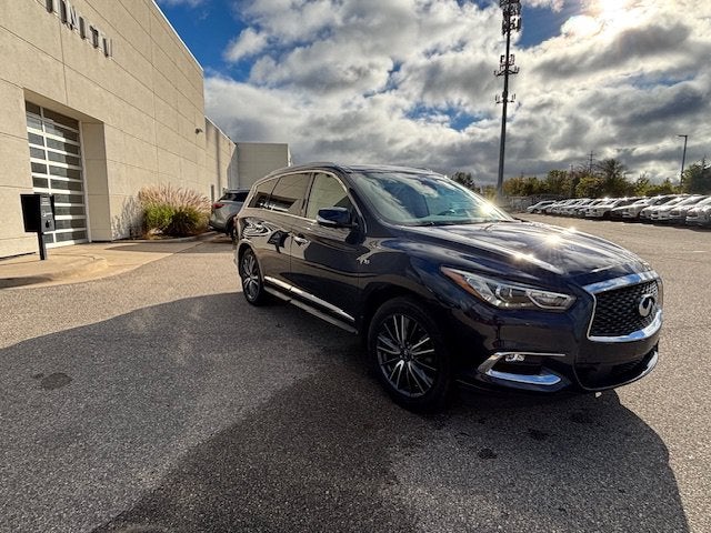 2017 INFINITI QX60 Base