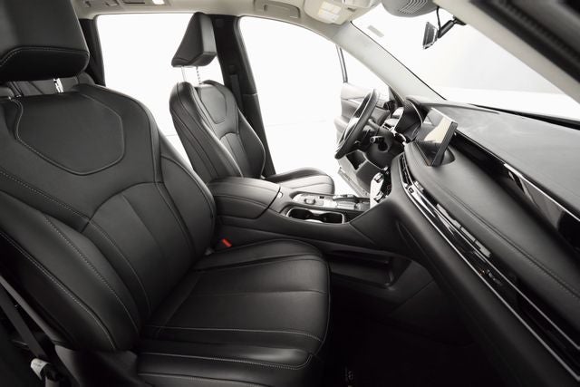 2023 INFINITI QX60 PURE