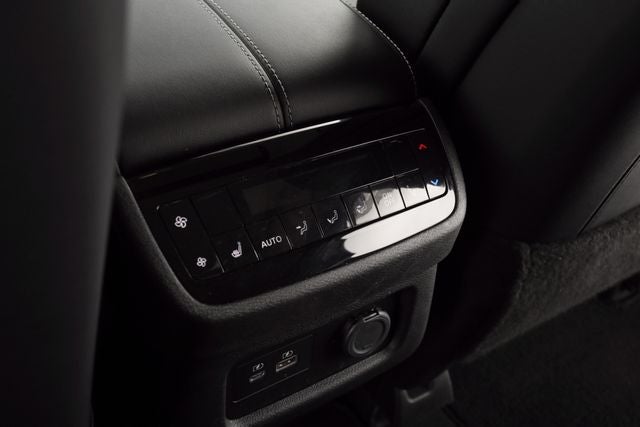 2023 INFINITI QX60 PURE