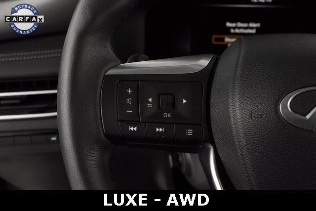 2023 INFINITI QX60 LUXE