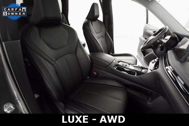 2024 INFINITI QX60 LUXE