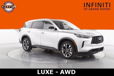 2023 INFINITI QX60 LUXE