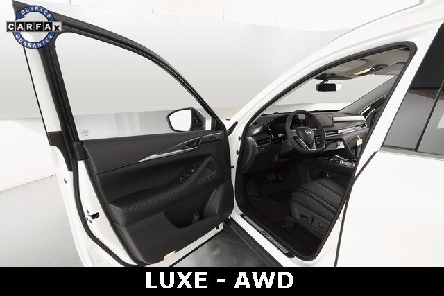 2023 INFINITI QX60 LUXE