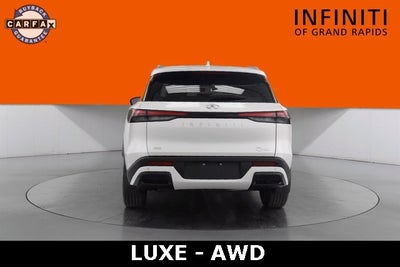 2023 INFINITI QX60 LUXE