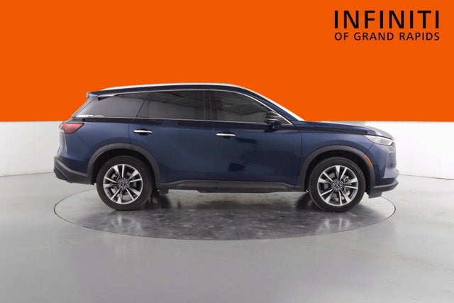 2024 INFINITI QX60 LUXE
