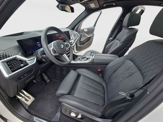 2025 BMW X5 M60i