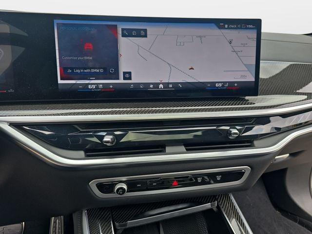 2025 BMW X5 M60i