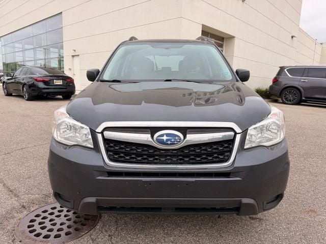 Used 2015 Subaru Forester i with VIN JF2SJABCXFH828264 for sale in Grand Rapids, MI