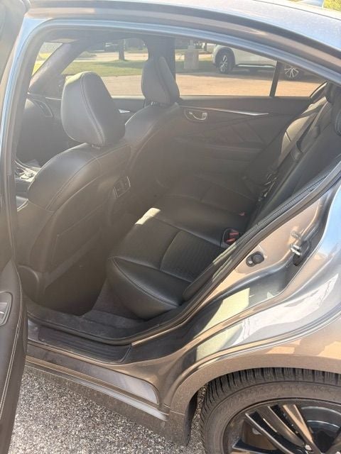 2015 INFINITI Q50 Sport
