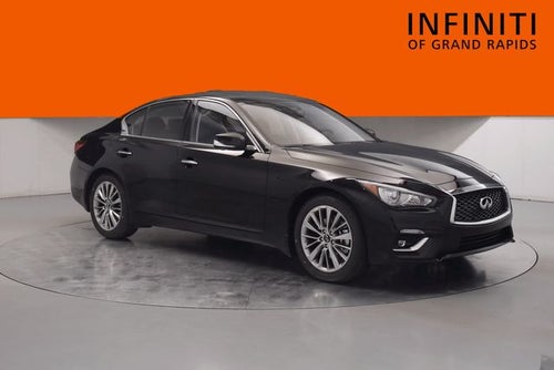 2023 INFINITI Q50 LUXE