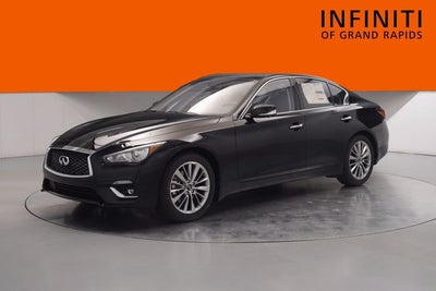 2023 INFINITI Q50 LUXE