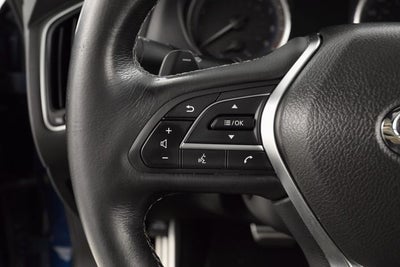 2017 INFINITI Q60 Red Sport 400