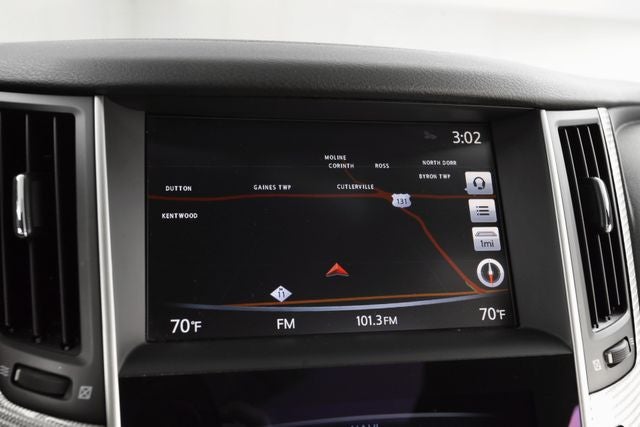 2017 INFINITI Q60 Red Sport 400