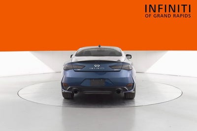 2017 INFINITI Q60 Red Sport 400