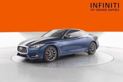 2017 INFINITI Q60 Red Sport 400