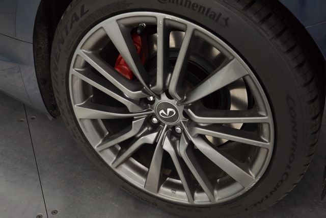 2017 INFINITI Q60 Red Sport 400