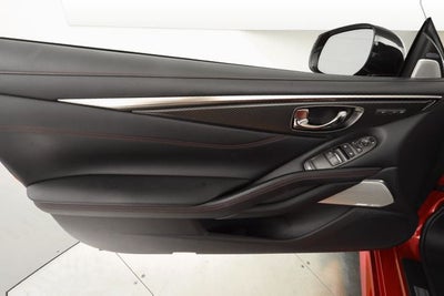 2022 INFINITI Q60 Red Sport 400