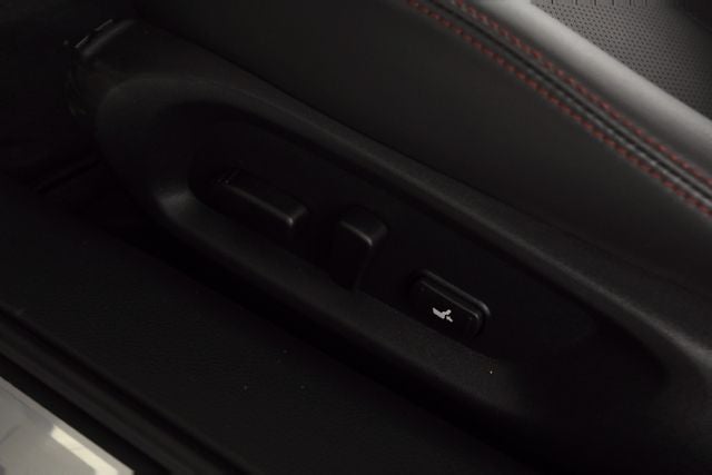 2022 INFINITI Q60 Red Sport 400