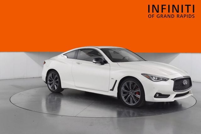 2022 INFINITI Q60 Red Sport 400