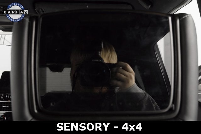 2022 INFINITI QX80 SENSORY