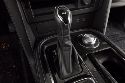 2022 INFINITI QX80 LUXE