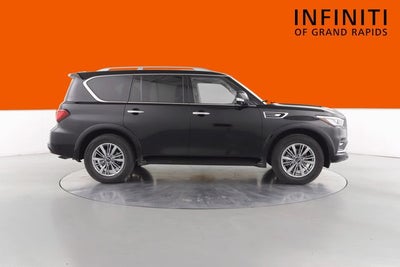 2022 INFINITI QX80 LUXE