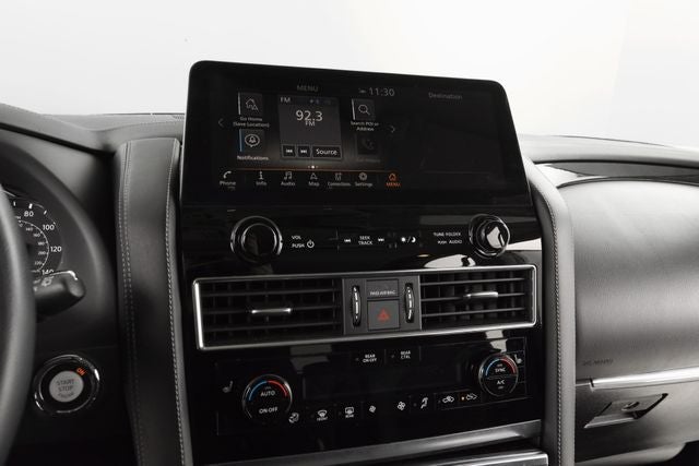 2022 INFINITI QX80 LUXE