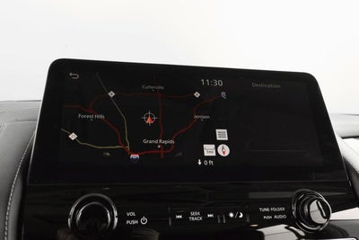 2022 INFINITI QX80 LUXE