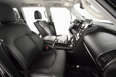 2022 INFINITI QX80 LUXE