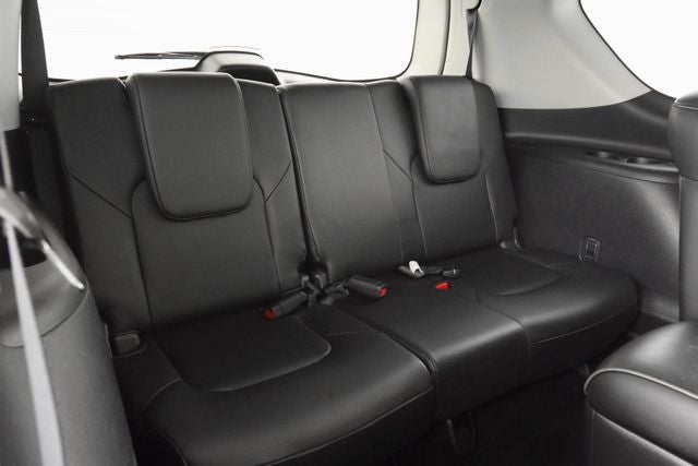 2022 INFINITI QX80 LUXE